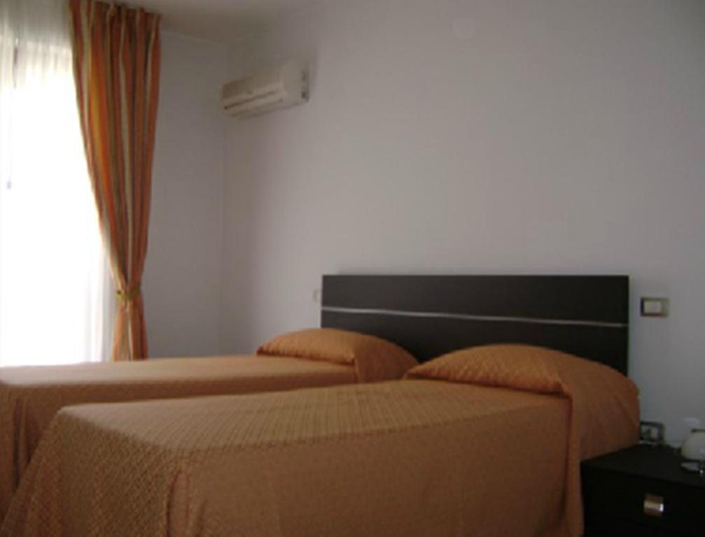 Residence Montegrappa Кальярі Номер фото